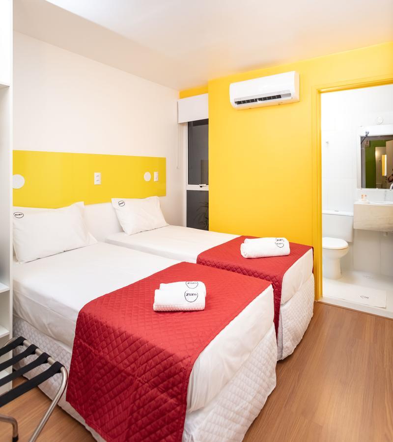 Quarto Duplo
